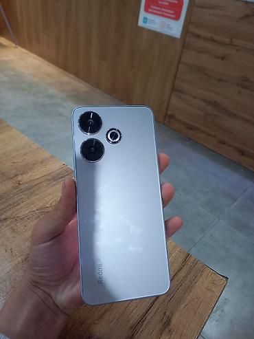 х 3 про: Redmi, Redmi 13, Б/у, 128 ГБ, цвет - Серый, 2 SIM — 2