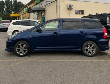 ижара машине: Toyota WISH: 2003 г., 1.8 л, Автоматтык, Бензин, Вэн/Минивэн
