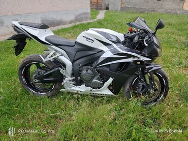 мотор на мотоцикл: Спортбайк Honda, 600 куб. см, Бензин, Взрослый, Б/у