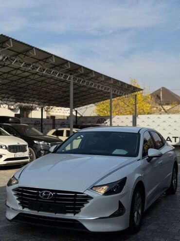 малибу 2 цена: Hyundai Sonata: 2019 г., 2 л, Автомат, Газ, Седан