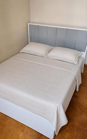 Bazali taxt satilir 170 azn hazir sokulu veziyyetdedir catdirilma