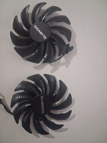 каркас для видеокарт: Видеокарта, Б/у, Gigabyte, GeForce, Для ПК