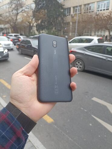 Xiaomi: Xiaomi Redmi 8A, 32 GB, rəng - Qara, 
 Zəmanət, İki sim kartlı, Sənədlərlə