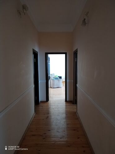 Həyət evləri və villaların satışı: Şıxov 5 otaqlı, 220 kv. m, Kredit yoxdur, Orta təmir — 10