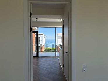 Продажа коттеджей и домов: Imarat Resort, Иссык-Кульская область, с. Бостери, Мамытова 122 Дом — 13