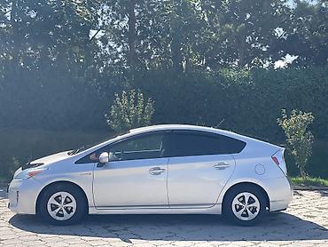 byd e1: Toyota Prius: 2013 г., 1.8 л, Вариатор, Гибрид, Универсал — 5