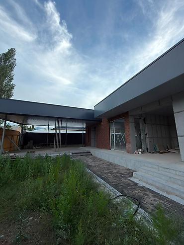 Үйлөрдү сатуу: 3 бөлмө, 165 м², 6 соток, Бишкек, Риелтор — 8