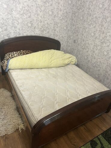 tek neferlik krafat: İşlənmiş, İkinəfərlik çarpayı, Bazasız, Matras ilə, Siyirməsiz