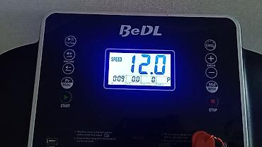 Беговая дорожка BeDL - Электронная консоль с крупным подсвечиваемым