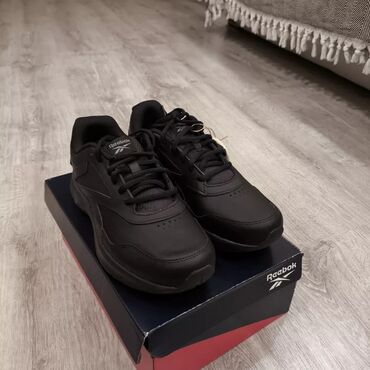 qadınlar üçün ketlər vans old skool: Reebok, Ölçü: 38, rəng - Qara, Yeni