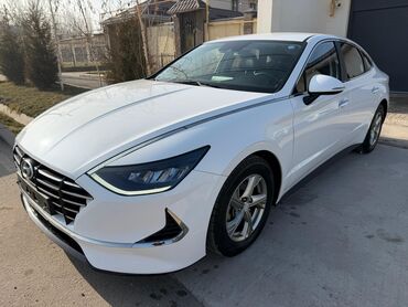 Hyundai: Hyundai Sonata: 2019 г., 2 л, Автомат, Бензин, Седан — 2
