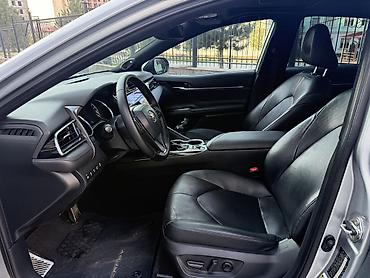 Продажа авто: Toyota Camry: 2020 г., 2.5 л, Автомат, Гибрид, Седан — 8