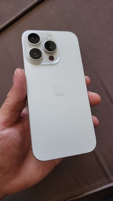 принеси старый телефон получи новый: IPhone 15 Pro, Колдонулган, 256 ГБ, White Titanium, 87 %