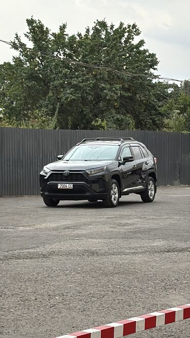 продам тойота рав 4 гибрид: Toyota RAV4: 2019 г., 2.5 л, Гибрид, Внедорожник