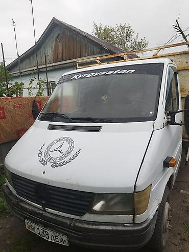 Унаа: Жеңил жүк ташуучу унаа, Mercedes-Benz, Стандарт, 3 т, Колдонулган — 3