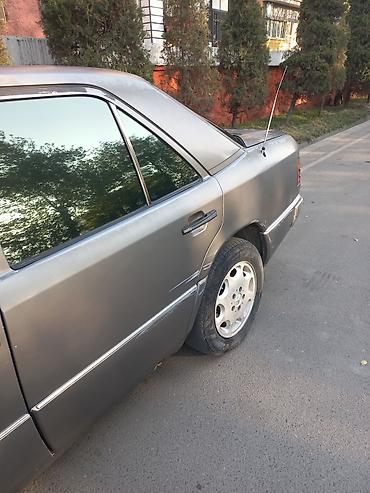 540 е34: Mercedes-Benz W124: 1992 г., 2 л, Механика, Бензин, Седан — 7