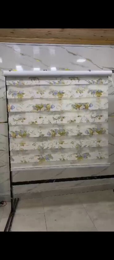 Rulon ştorlar: Fərqli naxışlarda təqdim olunan zebra pərdələr evinizə və ya ofisinizə — 10