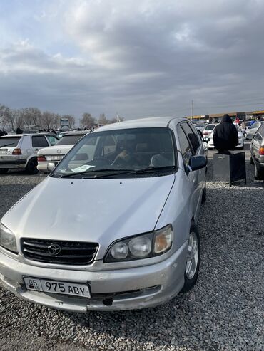 мерседес бенз а: Toyota Ipsum: 1996 г., 2 л, Автомат, Бензин