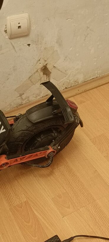 Mopedlər,skuterlər: - JOYOR S10, 80 sm3, 2024 il, 7400 km -da lalafo.az — 3 Mopedlər,skuterlər: - JOYOR S10, 80 sm3, 2024 il, 7400 km — 3