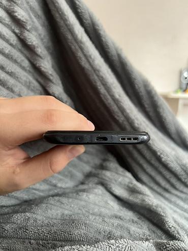 редмм 9: Смартфон Redmi (серия A) - Корпус: матовый черный, закругленные края — 3