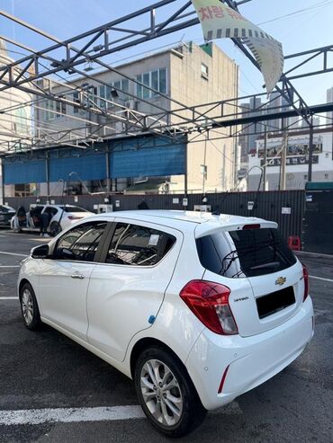 Chevrolet: Chevrolet Spark: 2019 г., 1 л, Автомат, Бензин, Хэтчбэк — 4