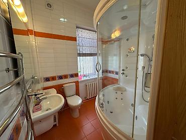 Продажа коттеджей и домов: 🏡 Дом с бассейном в престижном городке Ала-Арча 1 ( С. Орто-Сай) — 15