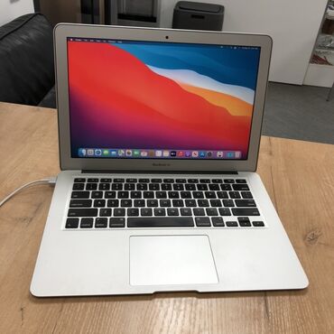 apple macbook a1181: Ультрабук, Apple, 8 ГБ ОЗУ, Intel Core i7, 13.3 ", память SSD