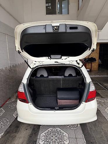 Honda: Honda Fit: 2003 г., 1.3 л, Вариатор, Бензин, Хэтчбэк — 6