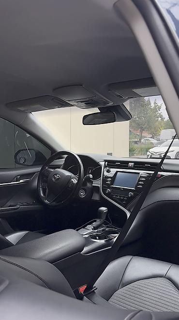 Продажа авто: Toyota Camry: 2020 г., 2.5 л, Автомат, Бензин, Седан — 5