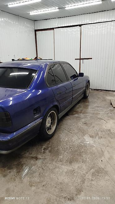 BMW: BMW 5 series: 1993 г., 2.5 л, Механика, Бензин, Седан — 2
