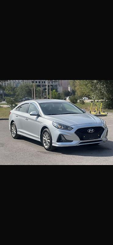 Продажа авто: Hyundai Sonata: 2021 г., 2 л, Автомат, Газ, Седан — 2