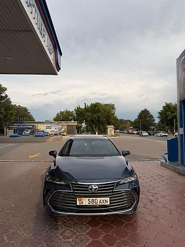 lancer 9: Toyota Avalon: 2018 г., 2.5 л, Автомат, Гибрид, Седан — 5