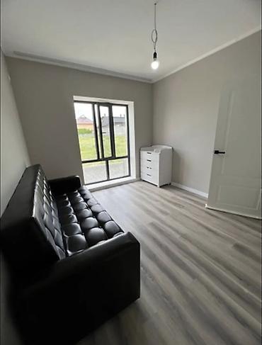 Долгосрочная аренда домов: 200 м², 6 комнат — 7