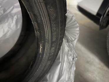 bridgestone blizzak: Продаю Зимние шины Bridgestone Blizzak LM-25V почти новые 1 сезон — 2