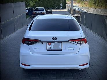 corolla s: Toyota Corolla: 2020 г., 1.8 л, Вариатор, Гибрид, Седан — 4