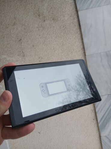 Nintendo Switch: Nintendo Switch konzola bez džojistika. Uz nindento ne ide originalni — 12