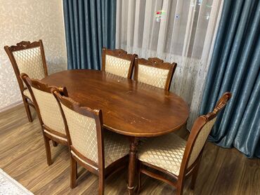 Divan və kreslo dəstləri: Qonaq otağı üçün, İşlənmiş, Oval masa, 6 stul