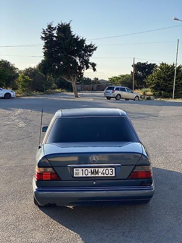 sprinter satisi: Mercedes-Benz 280: 2.8 l | 1993 il Sedan — 4