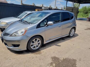 honda фит: Honda Fit: 2010 г., 1.5 л, Автомат, Бензин, Хэтчбэк