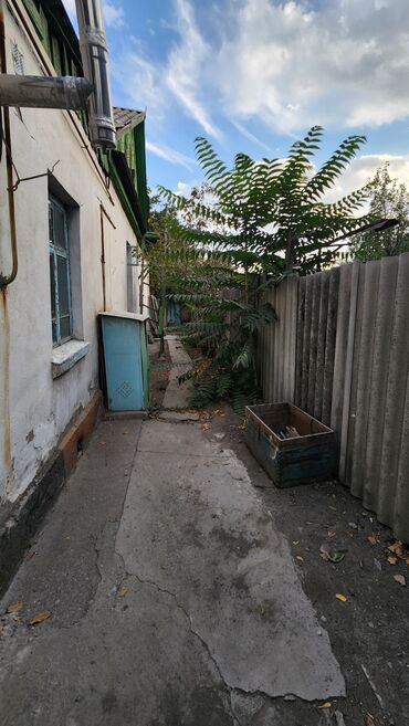 Продажа домов: Дом, 75 м², 3 комнаты, Собственник, Старый ремонт — 9