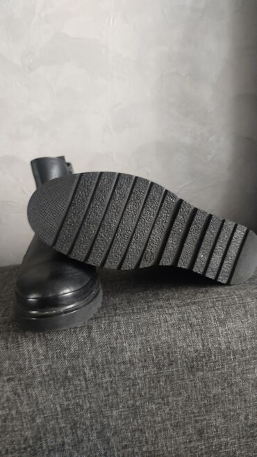 Туфли: 1)Макасы кожа лёгкие,оч мягкиестелька - подушечка( размер — 7