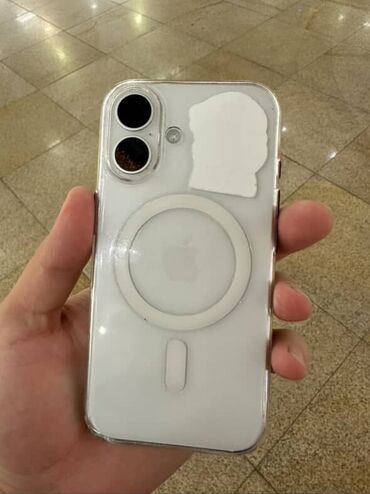 обменяю на айфон: IPhone 16, Б/у, 128 ГБ, White Titanium, Зарядное устройство, Кабель, 95 %
