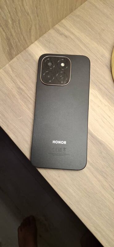 чехол на телефон айфон x: Honor X6, түсү - Кара
