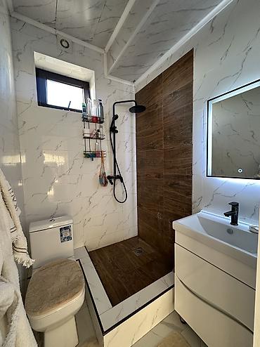 Продажа коттеджей и домов: Срочно продаётся современный дом в стиле хай-тек! 📍 Район Арча-Бешик — 13