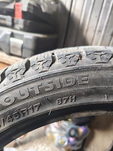 шина 215 90 15: Зимняя шина RoadX (безкамерная), размер 215/45 R17 87H. комплект — 5