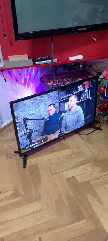 Televizori: TV led tanki VIVAX 32 inča ili 82 dijagonala ekrana sa daljinskim — 13