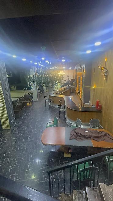 Коммерческая недвижимость: 1300 м², Готовый бизнес — 5