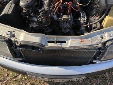 Audi: Audi 100: 1991 г., 2 л, Механика, Газ, Седан — 12