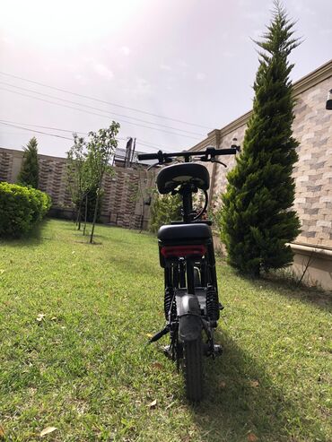 Elektrikli samokatlar: İşlənmiş Elektrik samokat 12", 501 - 750 Vt, 36 - 45 km/s, Ünvandan götürmə — 6