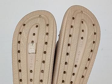 crocs sandaly ccc: Klapki damskie, rozmiar 39 — 4